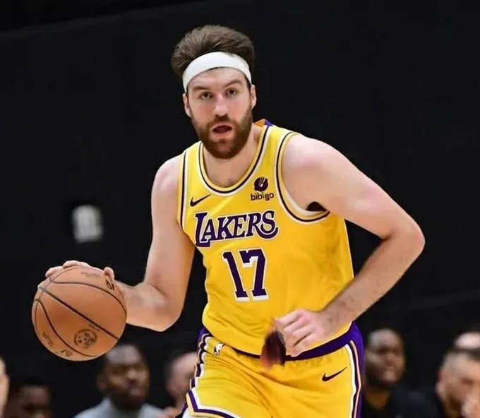 Kaiyun Sports-开云体育-丹尼-格林谈蒂米：我称他为发展联盟的约基奇